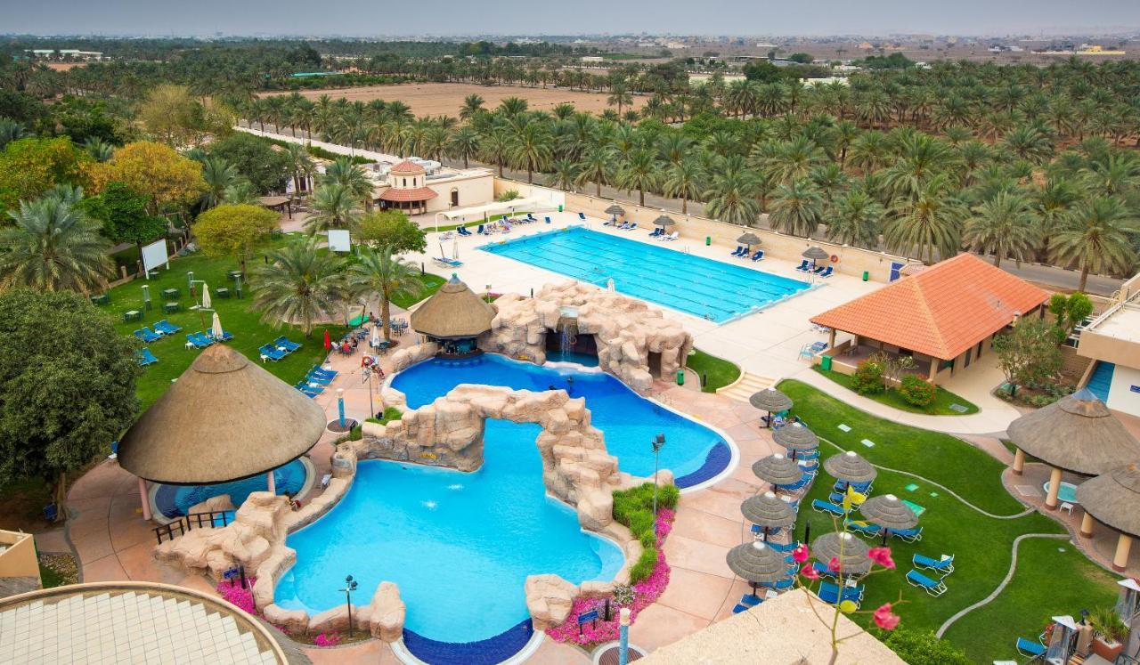 Danat Al Ain Resort Kültér fotó The Palm Beach Resort